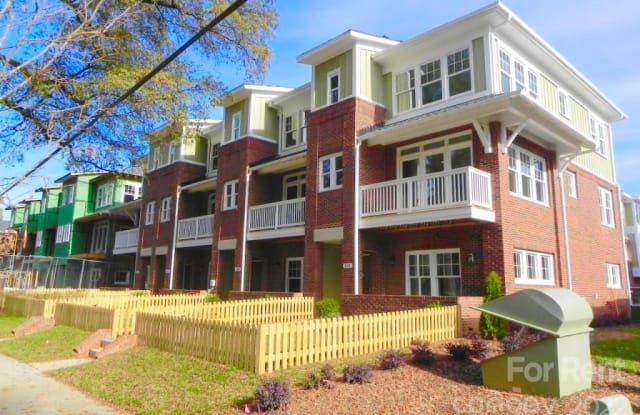 127 Grandin Road - 127 Grandin Rd, Charlotte, NC 28208