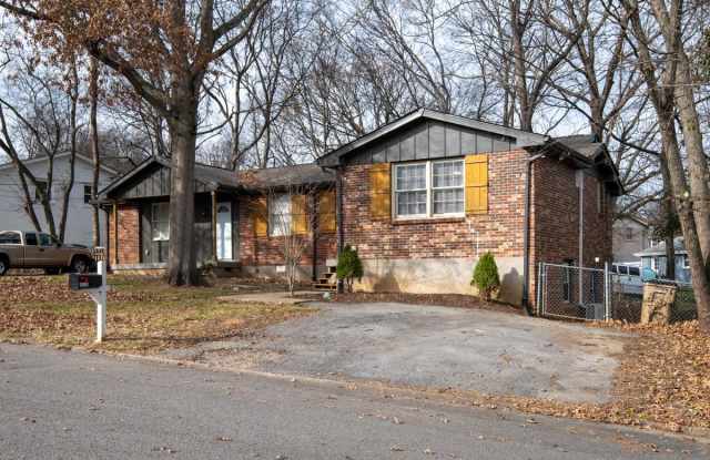 561 Singer Drive - B photos photos