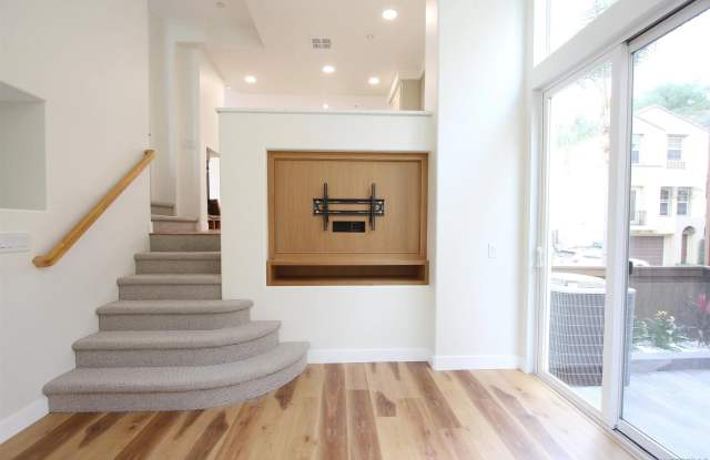 2884 Villas Way photos photos