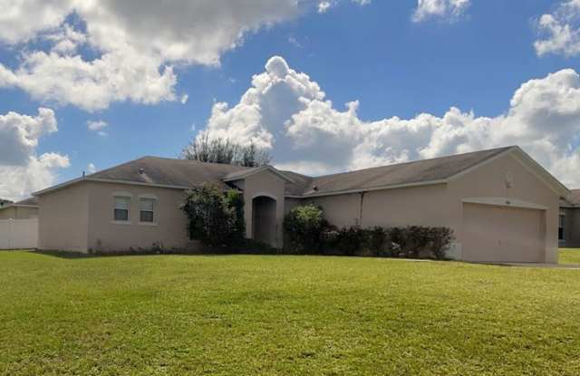 Nice 3/2 in Poinciana photos photos