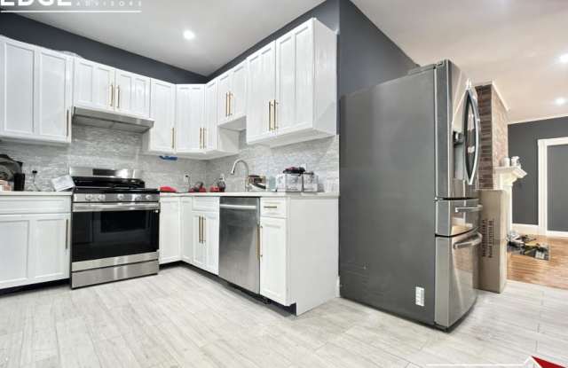 16 Leicester St. photos photos