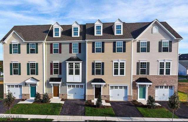 401 High Pointe Lane - 401 High Pointe Lane, Monmouth County, NJ 07753