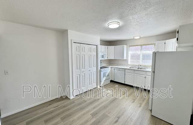 49 S 200 W C2 photos photos