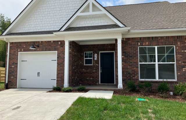 Nearly New 3BR/3BA Condo in Fairview photos photos