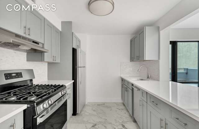 142 Richards Street photos photos