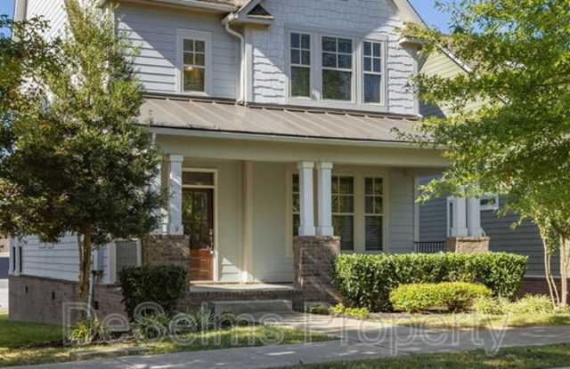 2792 Americus Drive Gallery 1
