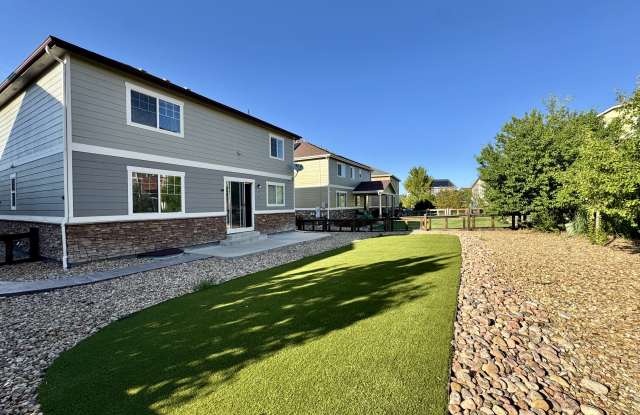 25980 East Davies Drive Gallery 4
