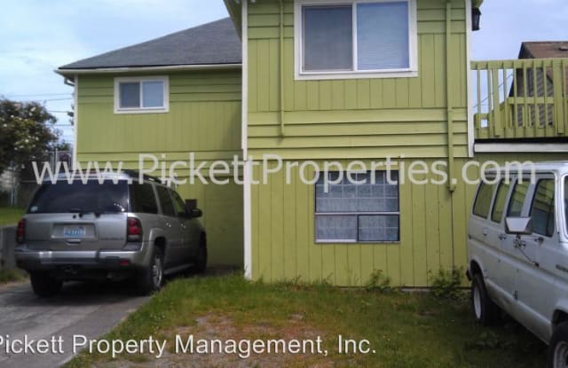 821 1/2 Cogean Ave - 821 1/2 Cogean Ave, Bremerton, WA 98337