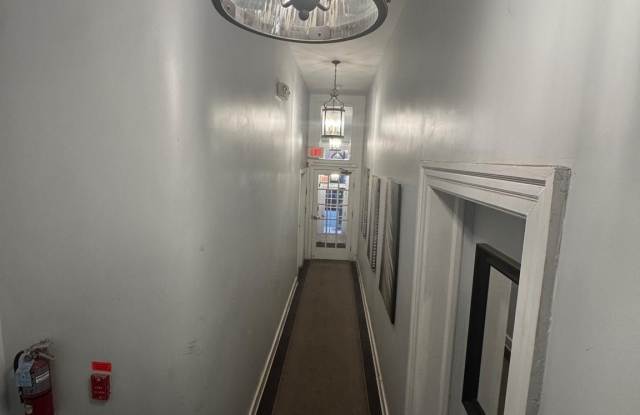 329 S 12TH Street unit: 300 Gallery 3