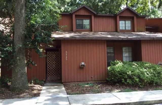 5745 SW 10th Place, Gainesville, FL 32607 (Rockwood Villas) photos photos