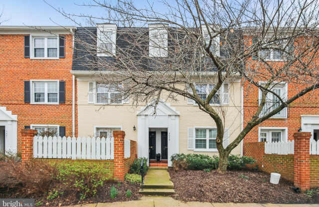 2649 S WALTER REED DRIVE photos photos