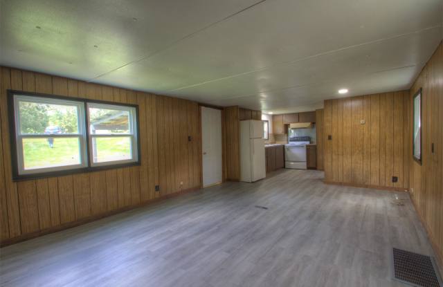 205 MC 486 Lot 17 photos photos