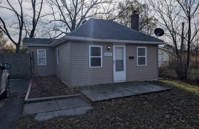 1033 La Salle - 1033 LaSalle Avenue, Waterford, MI 48328