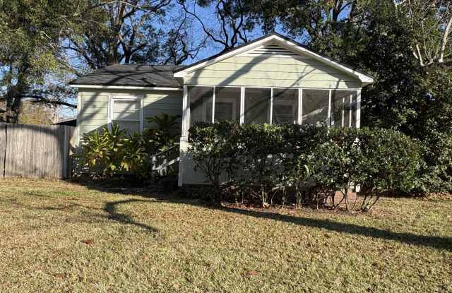 4719 CRESCENT Street photos photos