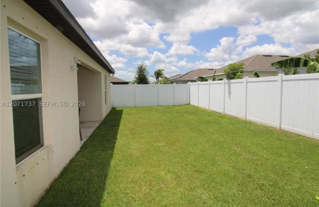 5424 Fantasy Dr Gallery 2