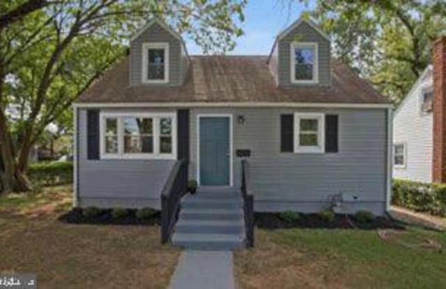 7013 FRESNO STREET - 7013 Fresno Street, Seat Pleasant, MD 20743