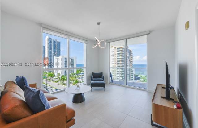 1945 S Ocean Dr Gallery 4