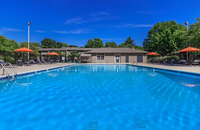 Honeywood Apartment Homes Gallery 2