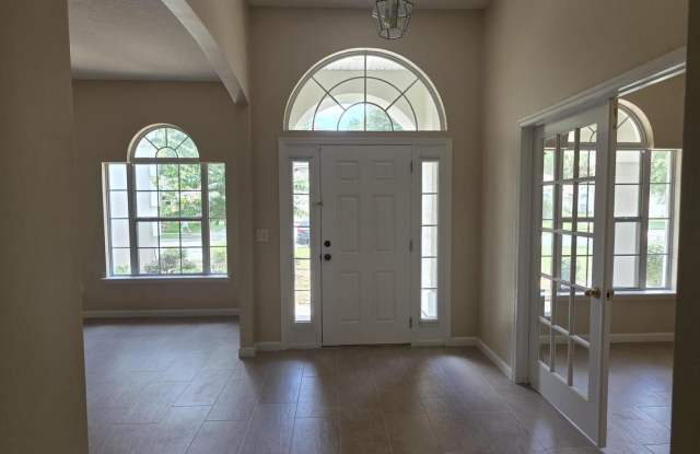 739 WAKEMONT Drive Gallery 3