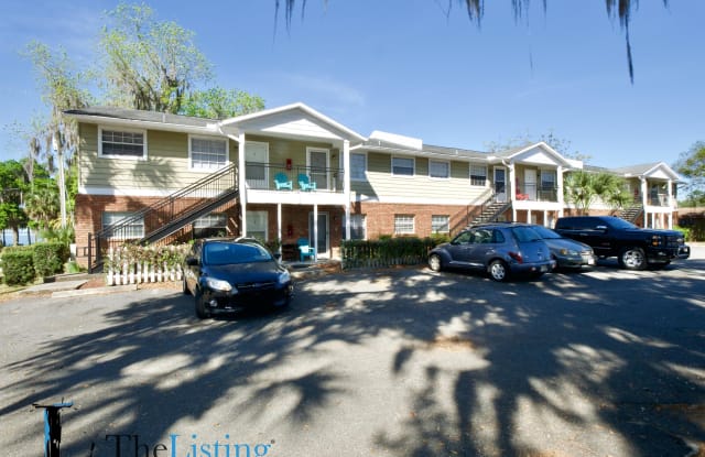 900 North Bay Street #7 - 900 N Bay St, Eustis, FL 32726