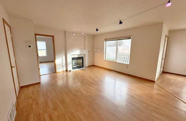 Three Bedroom Townhome with Creek in Backyard photos photos