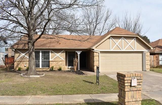 5917 Birchill Road - 5917 Birchhill Rd, Watauga, TX 76148