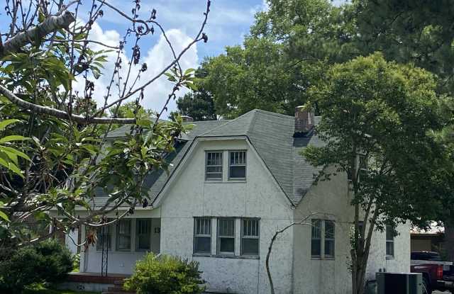 1317 Highland Drive Gallery 1