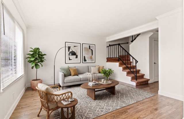Spacious & Updated 2-Bedroom Townhouse in Union City | In-Unit Laundry & Modern Kitchen photos photos