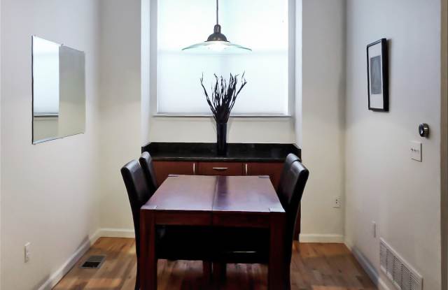 1459 27th Street Gallery 4