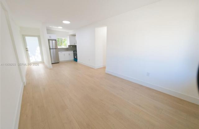 2000 NW 29th St photos photos 2000 NW 29th St photos photos