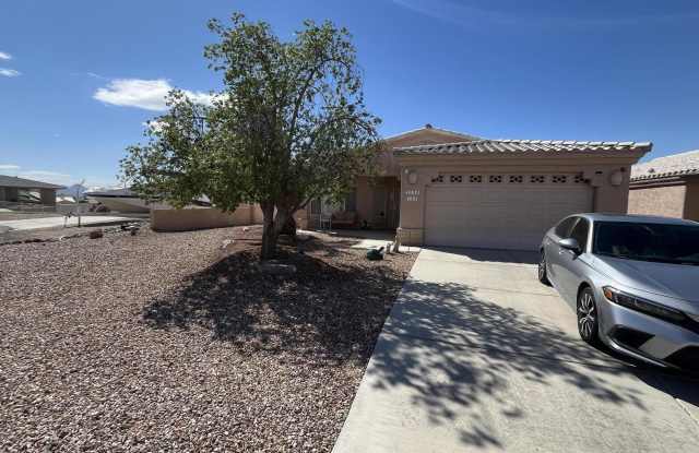 3090 Caliente Dr photos photos