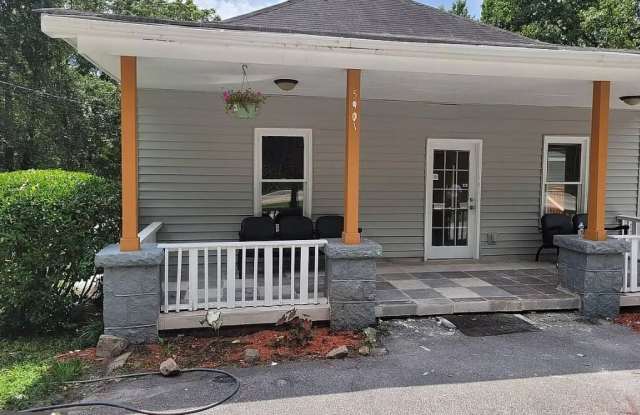 5901 Redan Road Gallery 2