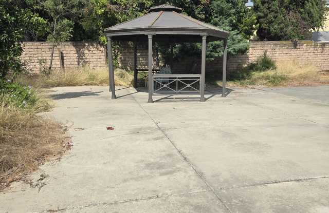 16336 Balassi Road Gallery 3
