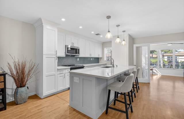 5230 Nesting Way photos photos