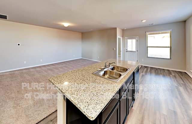 12521 Babbling Brook Dr Gallery 4