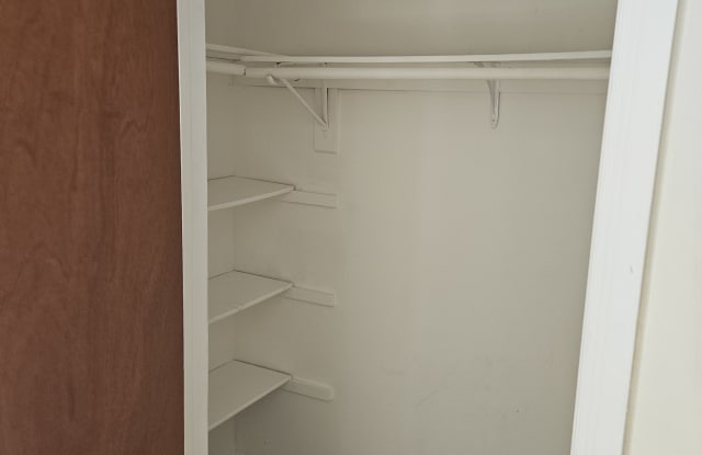 3716 Birchwood Court Gallery 2
