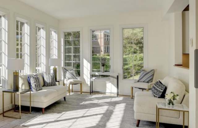 1096 Liberty Meeting Court - 1096 Liberty Meeting Court, Dranesville, VA 20170