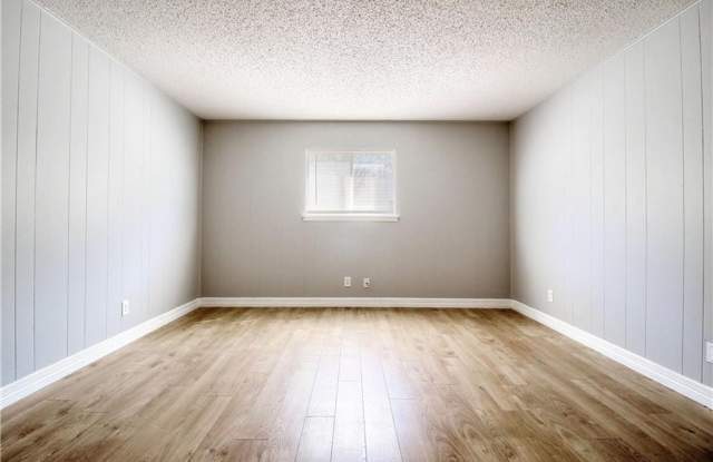 Charming 2 Bedroom, 1 Bath Condo in Prime North Central Austin Location - 2122 Hancock Drive, Austin, TX 78756