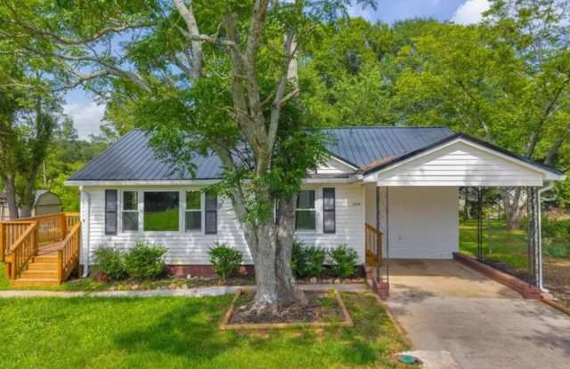 Franklin Co. – Lavonia, GA – 2 Bedroom, 2 Bathroom Single Family Home-www.pridgenenterprises.com Gallery 3