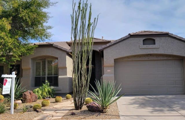 7323 E OVERLOOK Drive - 7323 East Overlook Drive, Scottsdale, AZ 85255