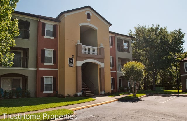 737 Crest Pines Drive, Unit 631 - 737 Crest Pines Dr, Alafaya, FL 32828