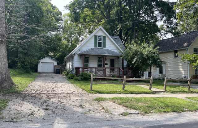 812 42nd St photos photos