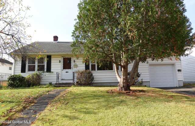 395 8th Avenue - 395 8th Avenue, Troy, NY 12182