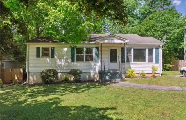 1682 Bridgeport Drive NE photos photos