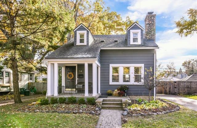54 FAIRWOOD Boulevard - 54 Fairwood Boulevard, Pleasant Ridge, MI 48069