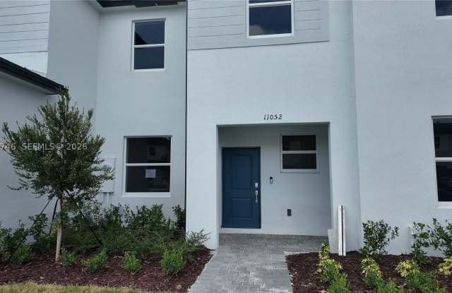 11052 SW 230 TERR Gallery 2