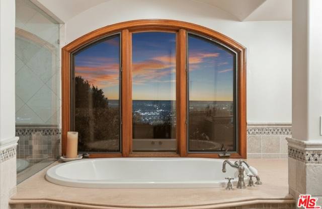 1740 Carla Ridge photos photos