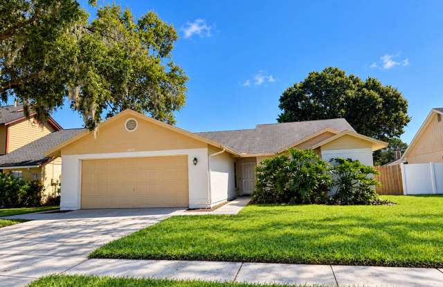 8813 Hampden Dr Gallery 1