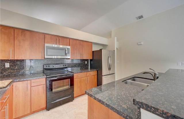 13348 NW 13TH Street, Sunrise, FL 33323 - 2942 Gallery 3