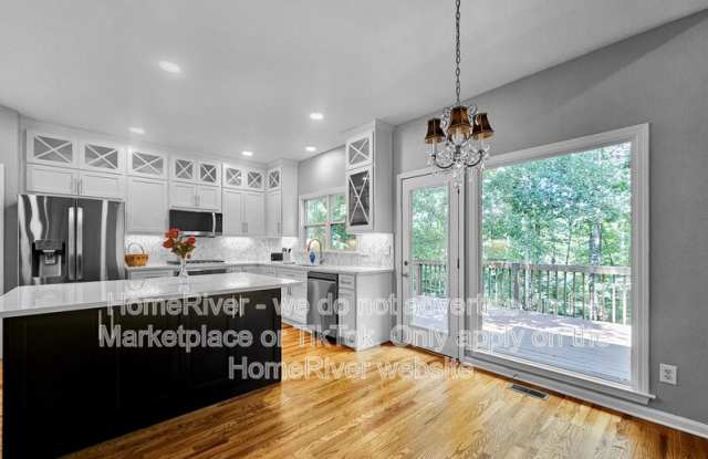 4345 Landover Way Gallery 4